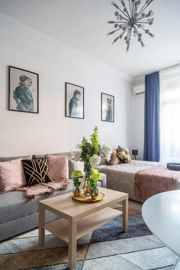 בודפשט Deluxe Quentin Apartment Next To The Synagogue 0*,