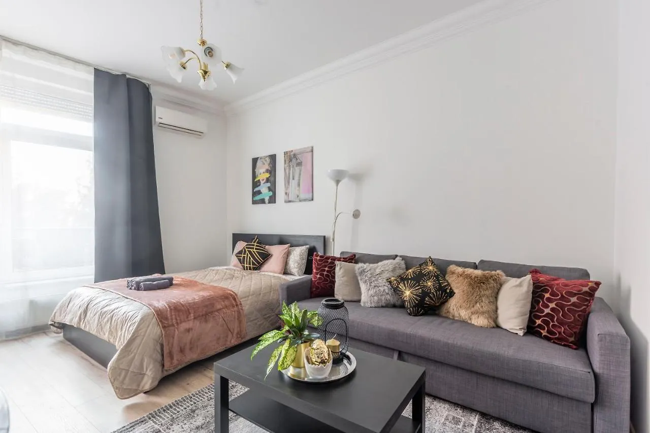 Deluxe Quentin Apartment Next To The Synagogue Budapest